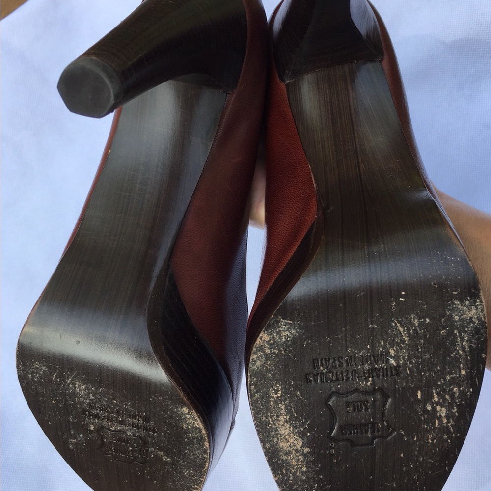Stuart Weitzman Brown Peep Toe Heels size 8.5 - Picture 6 of 9
